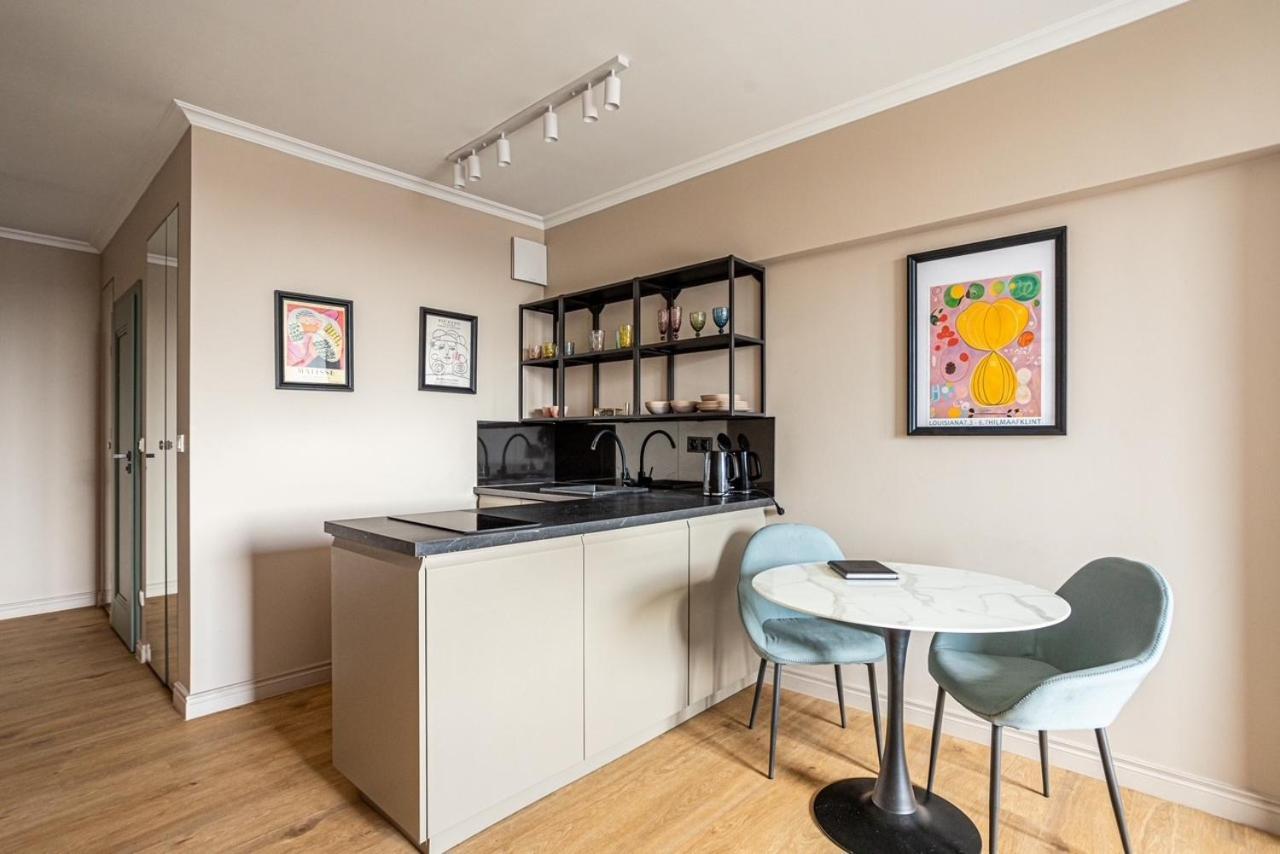 Triton Park Apartments Варшава Екстериор снимка