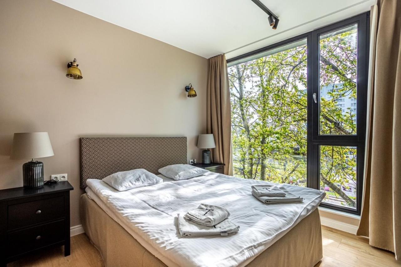 Triton Park Apartments Варшава Екстериор снимка