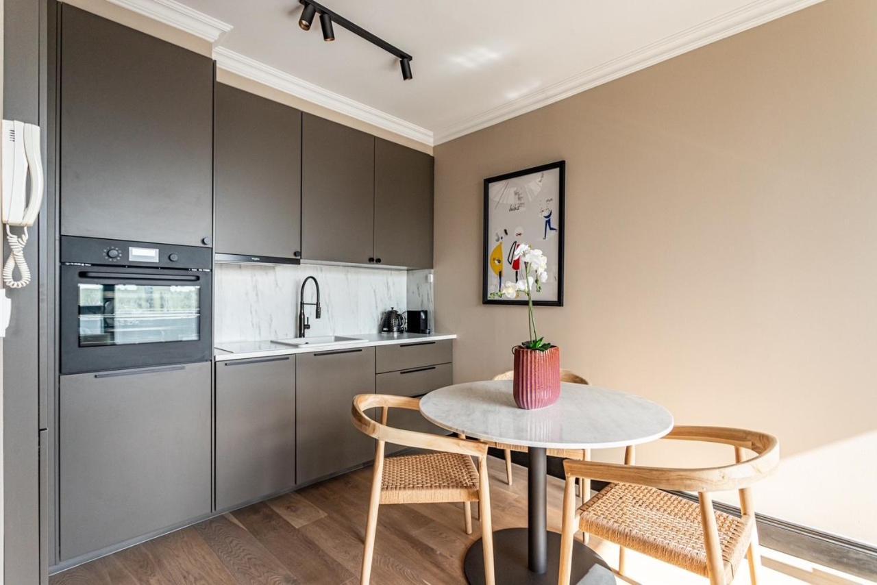 Triton Park Apartments Варшава Екстериор снимка